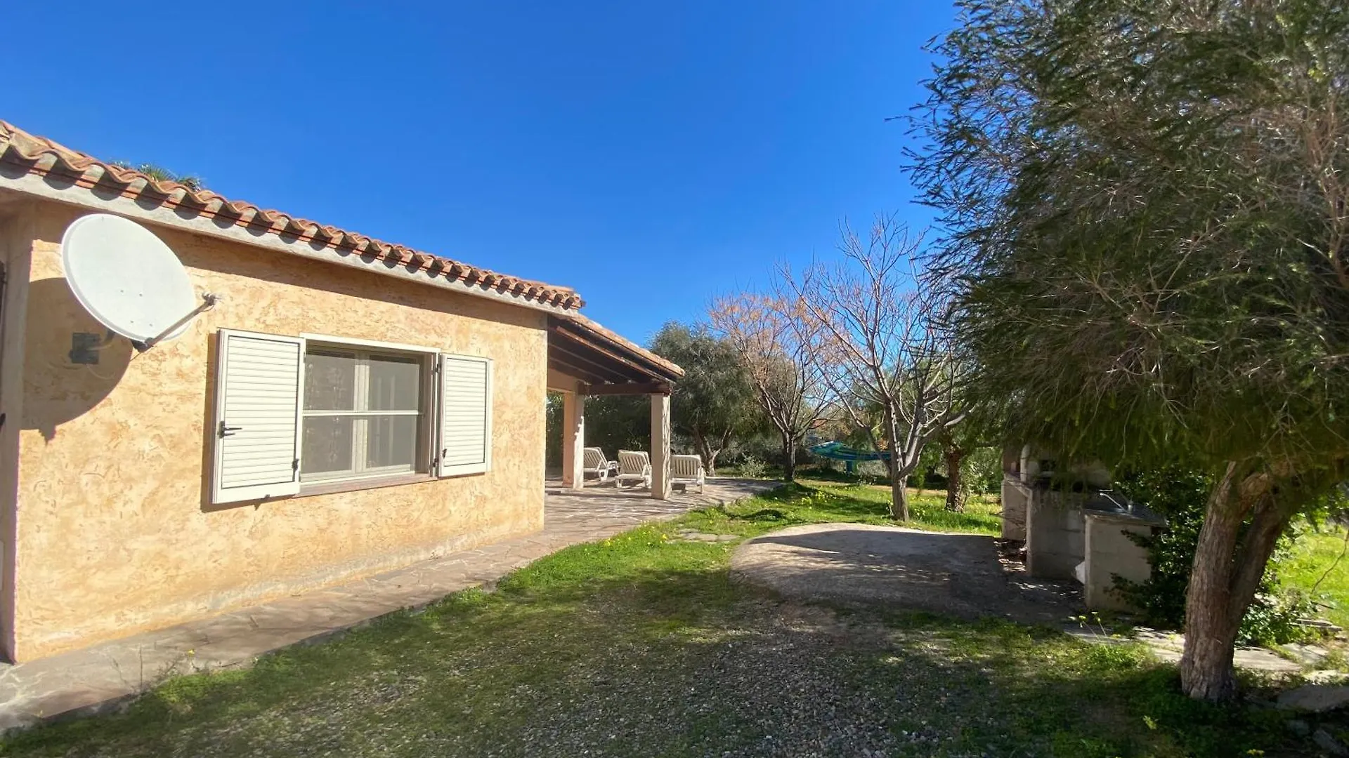Villa Verde Tertenìa Italia